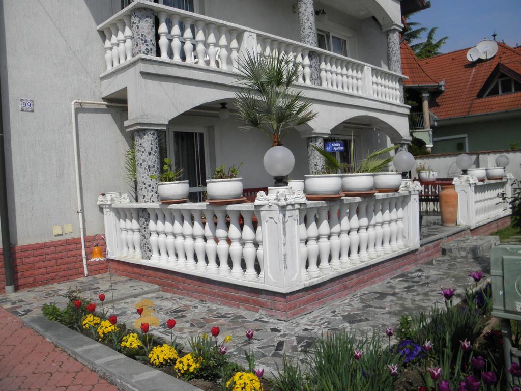 Kristaly Apartman Bed & Breakfast Heviz Exterior photo